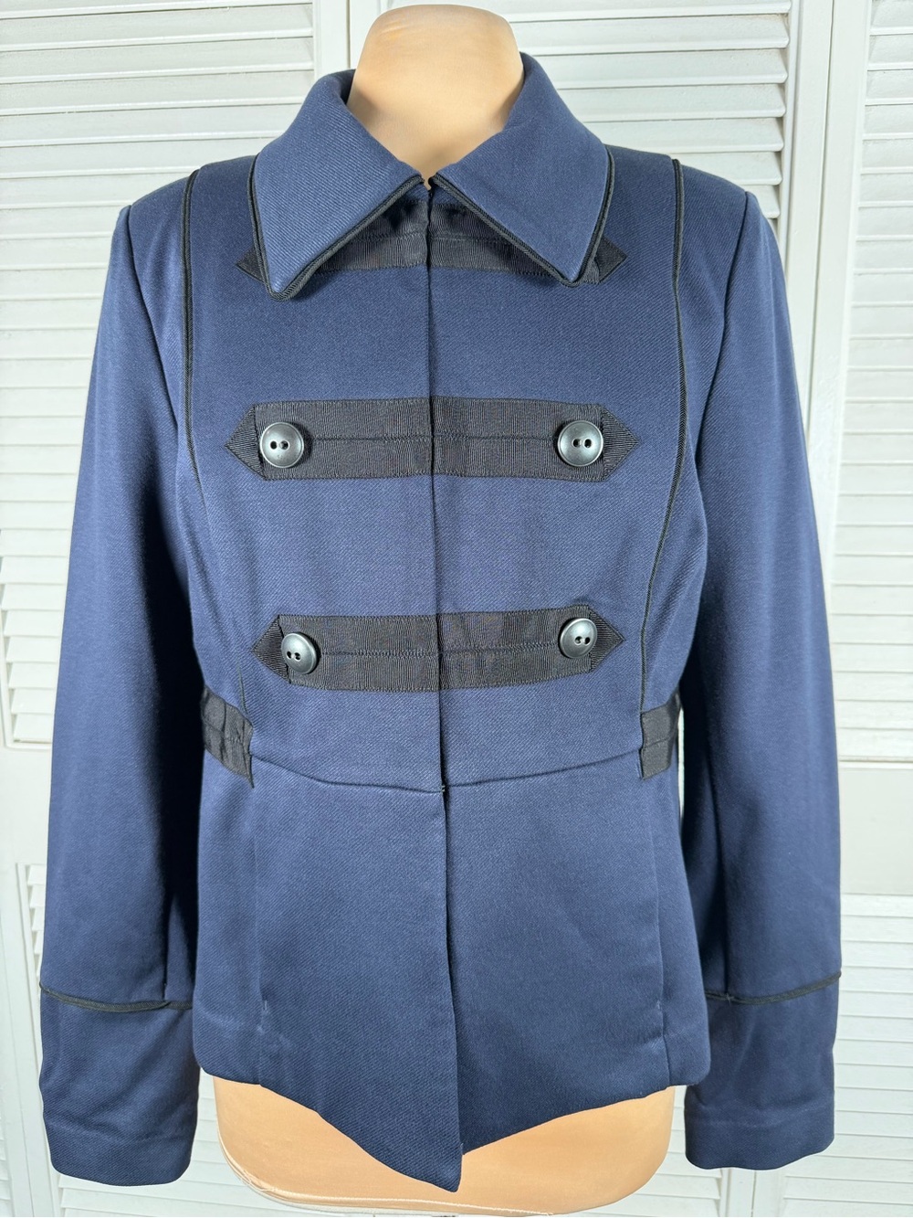 Cabi Navy Military Style Jacket L Hook & Eye Closure Structured Blazer